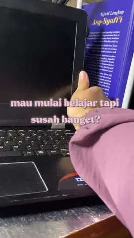 Kadang semangat belajar itu cuma butuh satu dorongan kecil. Nih 5 tips biar kamu makin rajin belajar! 💪📚 Kamu tim belajar pagi atau malam, nih? 😆👇 #BelajarItuSeru #TipsBelajar #RajinBelajar #MotivasiBelajar #FYP #KontenEdukasi #studytok 