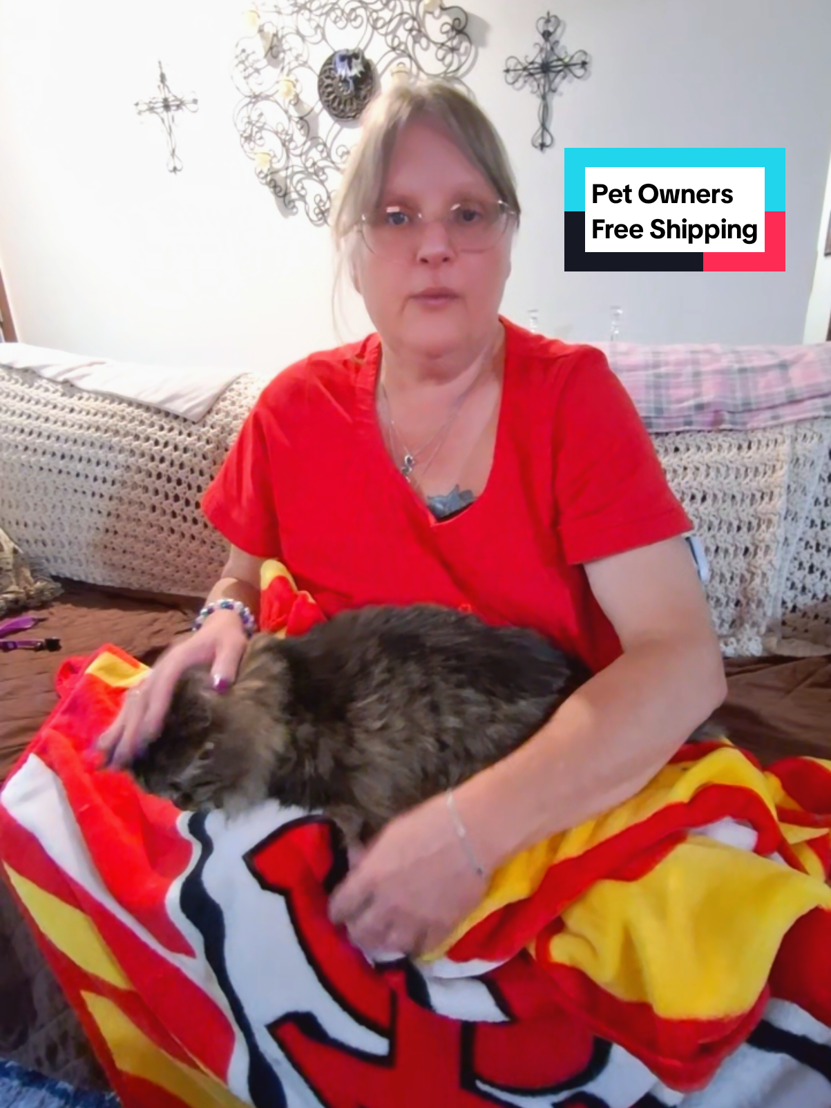 Pet Glove Wipes for Cats & Dogs, Hypoallergenic Disposable No-Rinse,  Lickable, Gentle Cleaning Solution for Pets @welovepetsofficial #petproducts #petcare #petwipes #welovepets #petsupplies #petowners #catsoftiktok #queencassy #Tiktokshop 