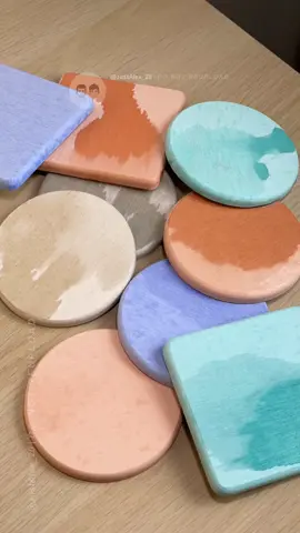 All colors are now back in stock! Still using wooden coasters? It’s time for an upgrade!  A Stone Coaster that dries really fast and prevents water from damaging your tables. This Diatomite Stone Coaster is a must have if vou're a cold drink lover like me. #coaster #diatomitecoaster #drinkcoasters #kitchenessentials #kitchenfinds #homedecoration #creatorsearchinsights 