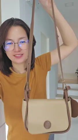 #กระเป๋าสะพาย #กระเป๋าสะพายข้างผู้หญิง #กระเป๋าผู้หญิง #กระเป๋า #กระเป๋าแฟชั่น #กระเป๋าสะพายข้าง 