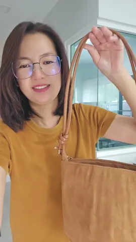 #กระเป๋าสะพายข้าง #กระเป๋าแฟชั่น #กระเป๋า #กระเป๋าผู้หญิง #กระเป๋าสะพายข้างผู้หญิง #กระเป๋าสะพาย 