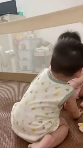 #funnybabys #babys #funnyvedios#viraltiktokvedio #foryoupage 