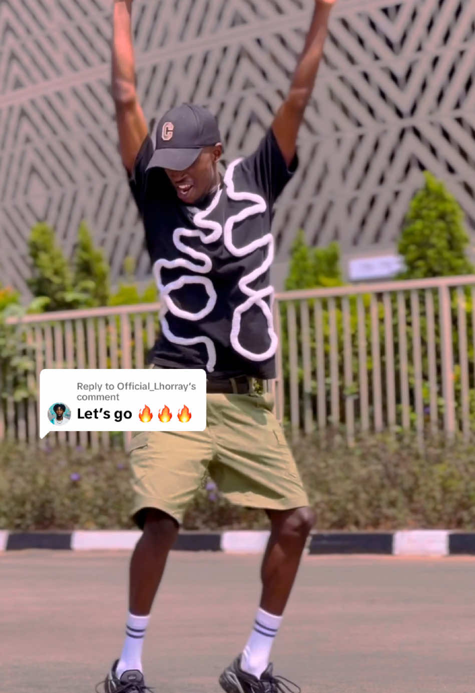 Replying to @Official_Lhorray the choreographer now commented 😎🔥🔥❤️#rwandatiktok🇷🇼 #burunditiktok🇧🇮 #fyp #tiktok 