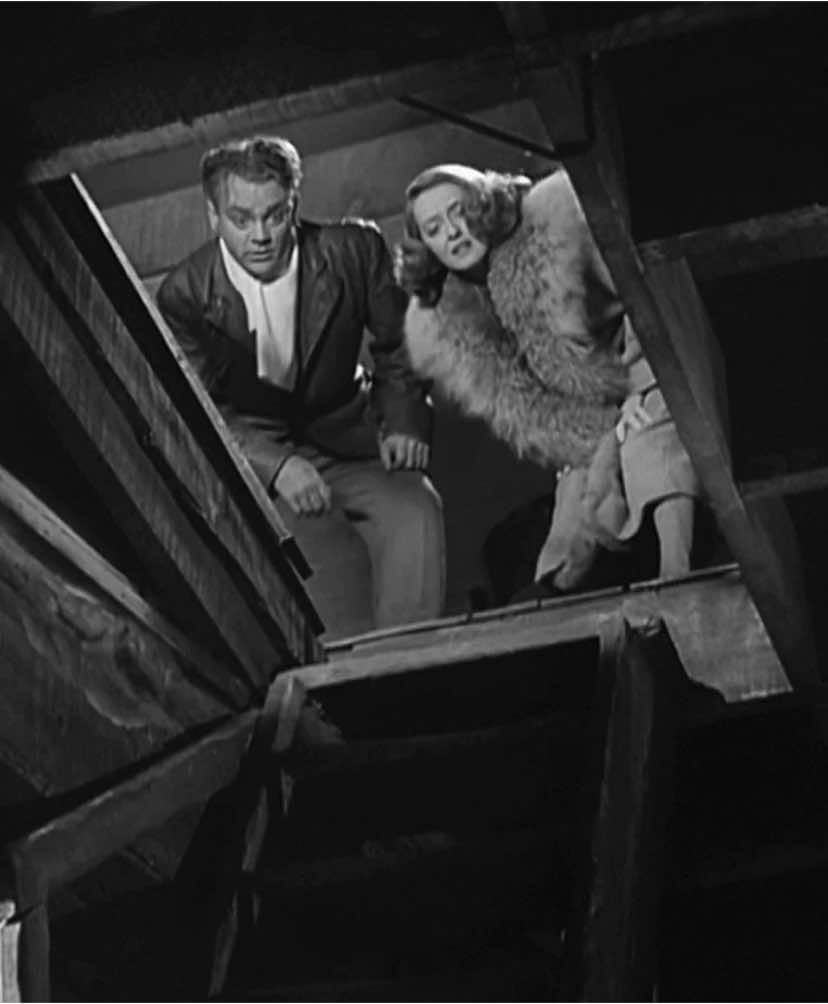 you’re the strangest kidnapper  INFO ❤️ - film : the bride came c.o.d ( 1941 )  - song : hot n cold katy perry  - cast : james cagney + better davis  #oldhollywood #classichollywood #oldfilm #classicfilm #jamescagney #jamescagneyedit #bettedavis #bettedavisedit #thebridecamecod #thebridecamecod1941 #thebridecamecodedit #oldcinema #classiccinema #romcom #romanticcomedy #screwballcomedy #vintageromance #coupleedit #shipedit #movieedit #filmedit #vintageedit #classichollywoodedit #oldhollywoodedit 