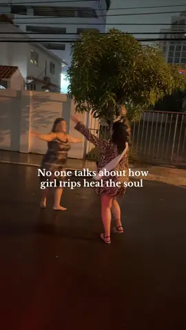 2am dancing in the rain! Girls trip heal the soul 🥹 #girlstrip #bachelorette #puertorico #puertorico🇵🇷 #justgirlythings #girlsnight #vacation #vacations #besties 
