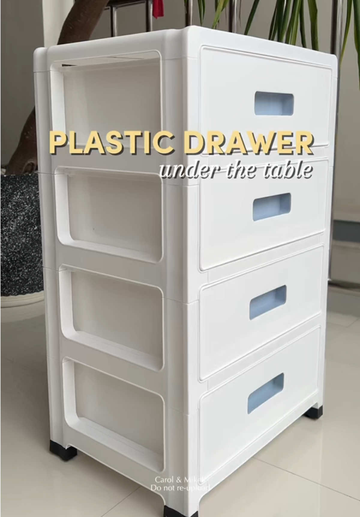 No more kalat on my desk! This drawer fits perfectly under the table🤩 This is your sign to organize your workspace, clear your mind😉📄 #plasticstorage #drawer #organizer #cabinet #storage 