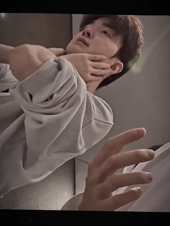 Sanghyeok bỏ kính+skincare,anh ơi có cần đẹp trai thế khum👉👈#Faker #xh