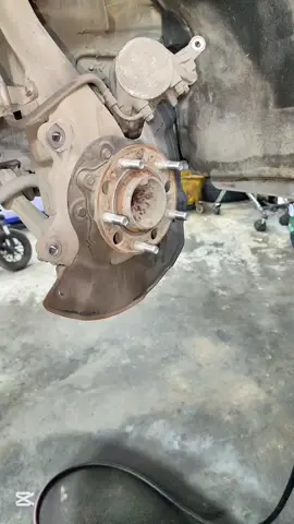 Front brake rotor, pads replacement guide #auto #mechanic #automotive #brakes 