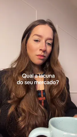 Me conta nos comentários qual a lacuna que você já identificou mas ainda não se posicionou sobre. #conteudoestrategico #negociosdigitais #tiktokparanegocios #mktdigitalbrasil #estrategiadigital 