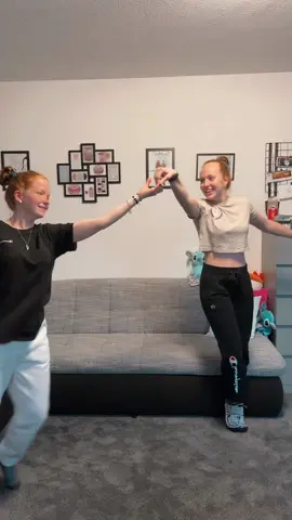 Abschluss 2k25🥳 #german #foryoupage #foryou #fürdich #fypシ #itsme #loveyourself #Love #liebe #fyf #viraltiktok #tiktok #transition #sister #myheart #abschluss #2k25 @line ❤️