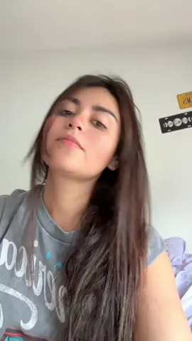 🫣 #salvadorian #paulinarubio 