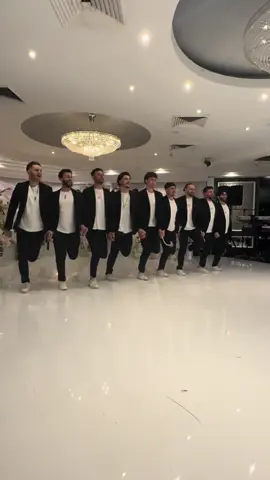The beat dropped, so did jaws 😮🔥📿 #dabkeaus  #dabke #weddings #tiktok #dance 
