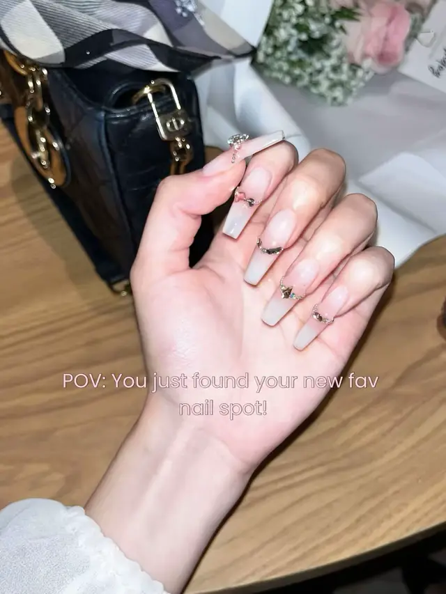 Good nails, good vibes, good price                           💅🏻 @peachesnails ทำเล็บบางซ่อน 