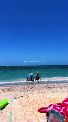 and this one 🤍 #foryou #fyp #trending #couple #old #beach 