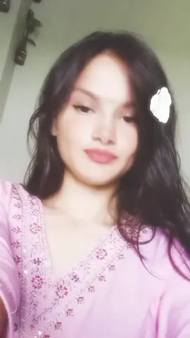 main tere piche piche..!💗🫂  #creatorsearchinsights #krisu💫🦋  #bharatpurgondrang #chitwan_muser #tiktok 