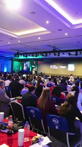 PERÚ EN MI CORAZÓN. Gracias  Camara de Comercio de Guayaquil. Grata experiencia. #bienesraices #empresa #pasion #cliente #emprendimiento #servicioalcliente #estrategia #pricetag #empresa #exito 