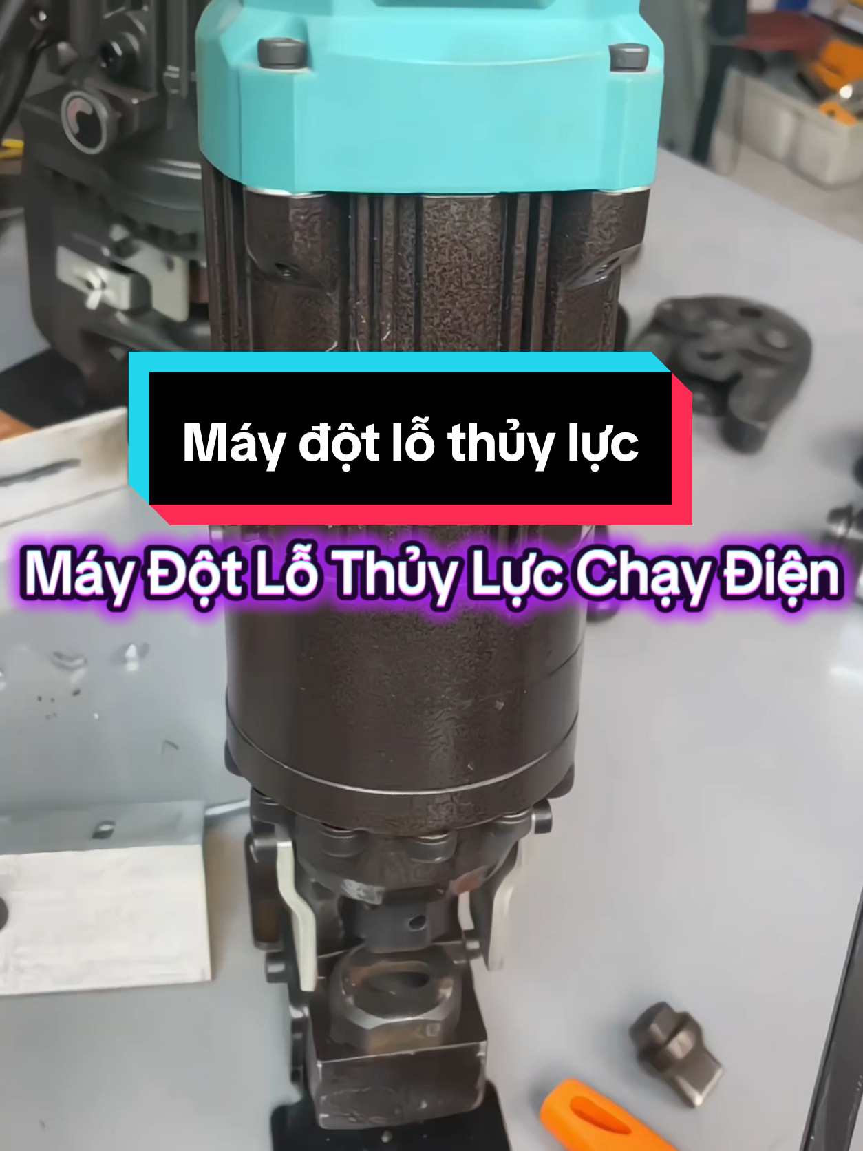 Máy đột lỗ thủy lực chạy điện #vairal #xuhuong #trending #maydotlo #maydotlothuyluc #maydotlothuyluccamtay #dotlothuyluc 