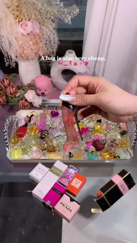 Let’s order now, Delive today!#miniperfumes #perfumes #parfumviral #parfum #perfumetiktok 