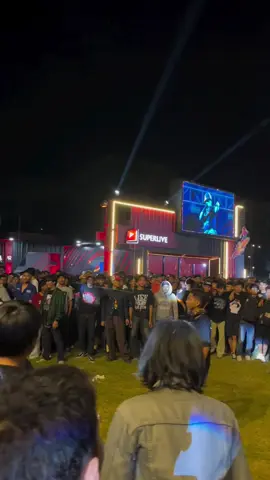 Cirebon meliar!!!.... #rebellionrose #comradescirebon #comrades #cirebon #bermalambintang 