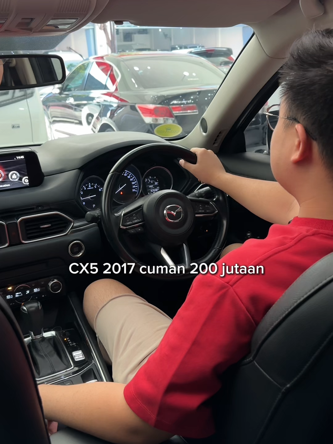 MAZDA CX-5 AT 2017 * Plat L * Putih Metalik * Pajak 02-03-2026 * Bahan Bakar Bensin * ⁠5 Seat * Interior elegan  * AC  * Audio Touchscreen * Speaker depan * Speaker belakang * ⁠Transmisi Matic More Info :  📞 0812-3444-0798 Alamat : Jl. Baratajaya XIX no 71 Jl. Baratajaya XIX no 79  Buka setiap hari  Senin – sabtu : jam 09:00-18:00  Minggu : 10: 00 – 15: 00 Hari besar libur