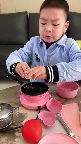Bộ đồ chơi nấu ăn thật đầy đủ phụ kiện đi kèm cho bé #dochoinauan #dochoinauanmini #dochoinauanthat #dochoinauanchobe 
