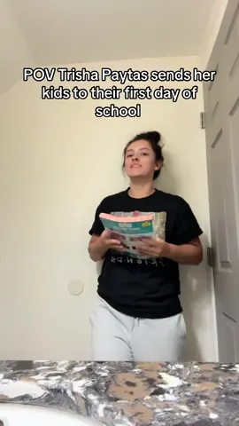 Full disclosure I love the names lol the kids wanted to be involved I know the queen has 2 girls and a boy, but I didn’t have enough girl actors 🤣#trishapaytas @trishapaytas 