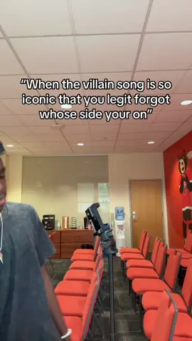 Shrek 2 never gets old @QUEENIE 😩😩😩#ckiziiii #shrek2 #ineedahero #shrek #fairygodmother 