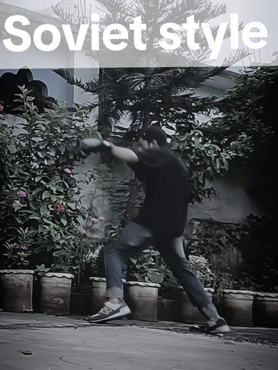 first try:Soviet style🥊 #boxing #boxingtraining #sovietstyle #sovietboxing #boxingfootwork #shadowboxing #fyp #viral 
