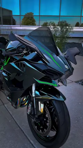 H2#kawasaki #ninja #biker #kawasakininja#paratii