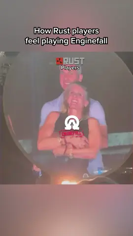 At least you won't get caught doing this 👀 #coldplaykisscam #coldplay #rust