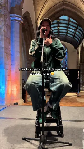 Oops🙈 #paralleluniverse #newmusic #church #cheater #concert #performance #sadsong 