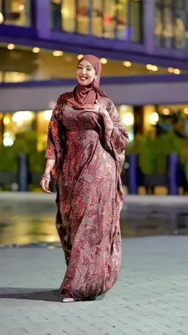 Daal ugaas👸🏻❤️#jasminwarfa #viraltiktok #fyp #ogadenigirl🇬🇲🇸🇴🇸🇴💖 #qoraxey_jano😍 #jubbaland🇬🇲 #somalitiktok #foryou #qalanjo @ameercastudio @Nuur Caraale @Daroodkanool🦁🦅 @Amirada Rerka👸🏻🦋 