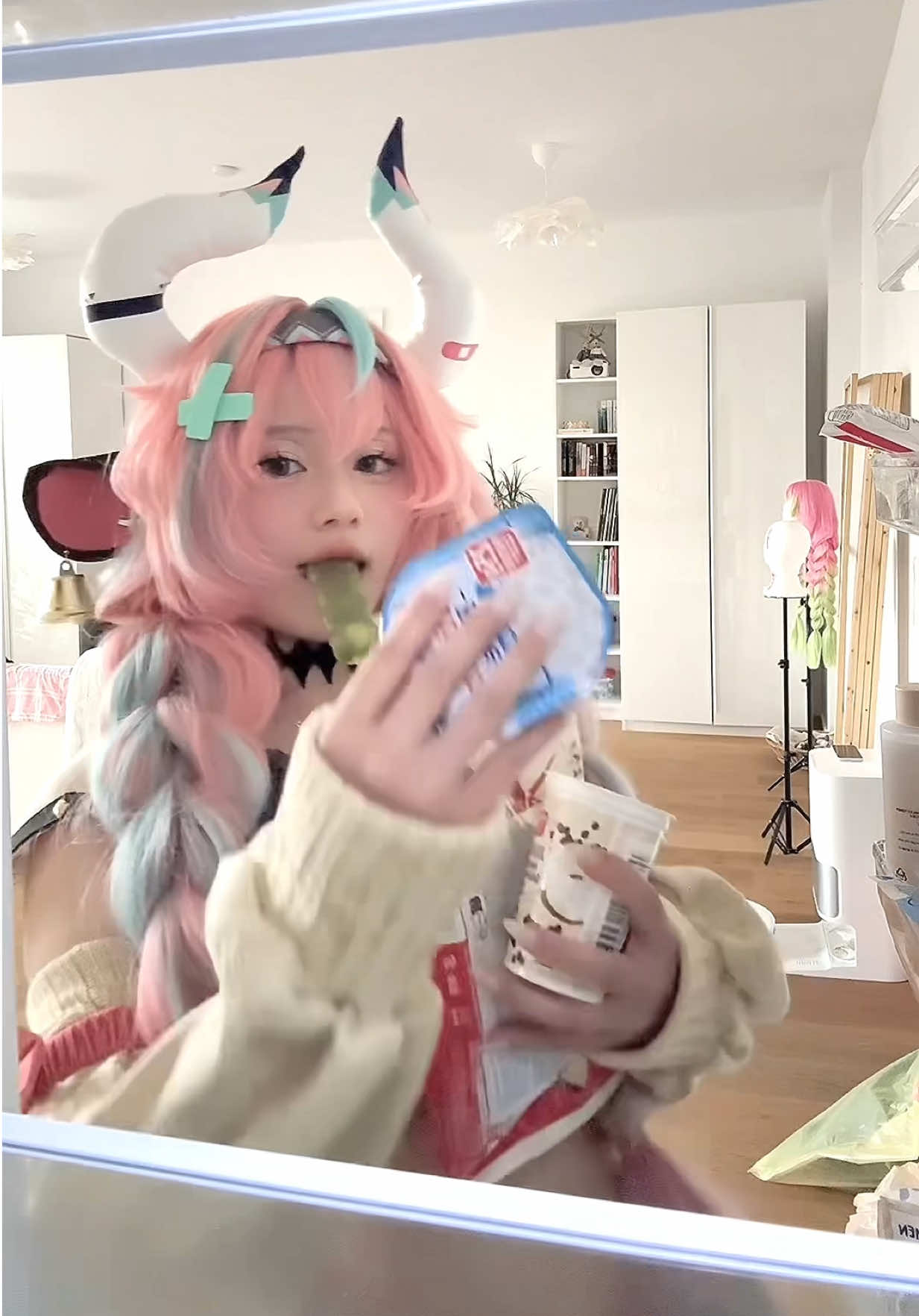 #GenshinImpact #genshinimpactcosplay #varesa #varesacosplay #fyp 