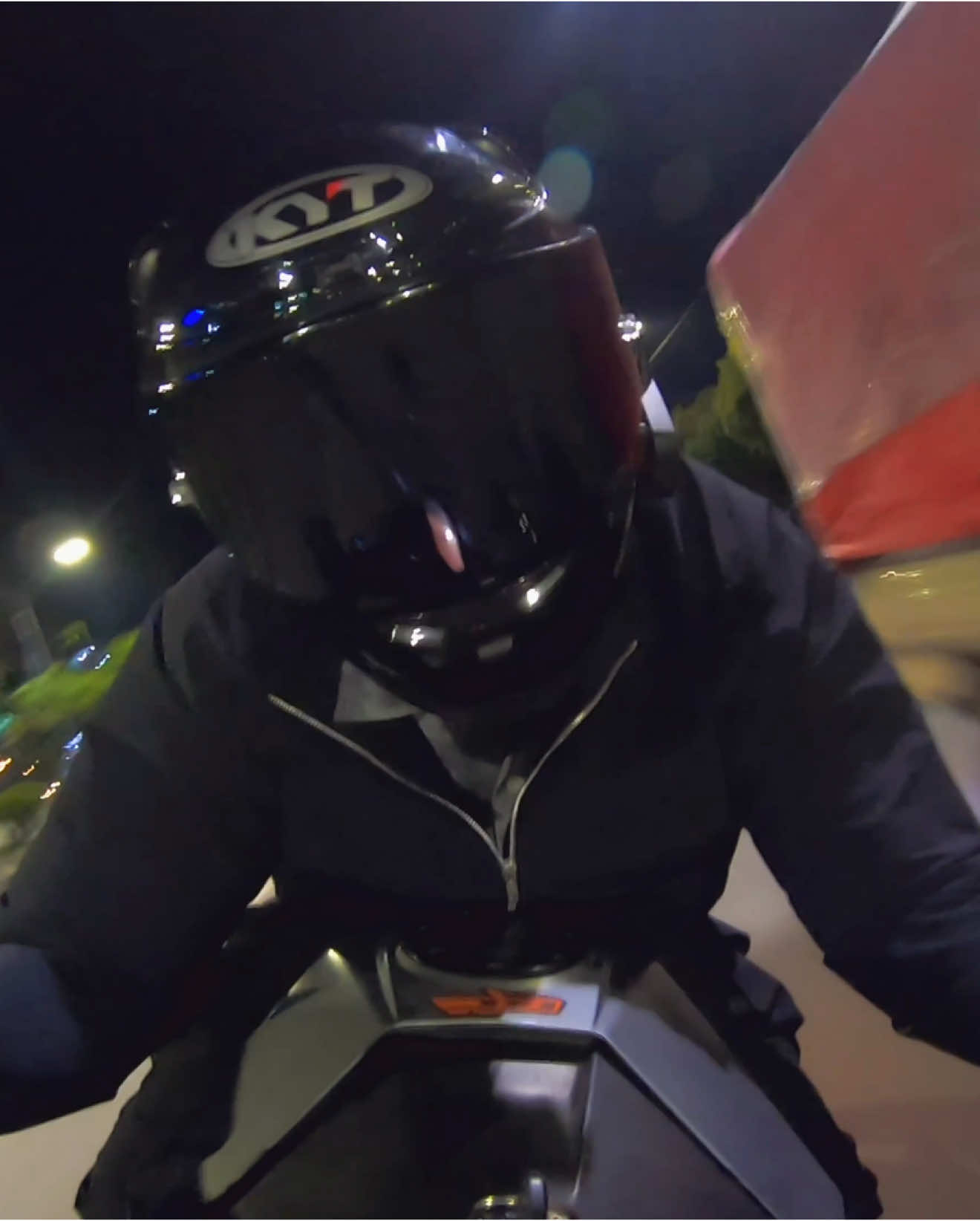 🕺🏻🕺🏻🕺🏻🕺🏻#fyp #rc390 #kyt #better #ktm #biketok 