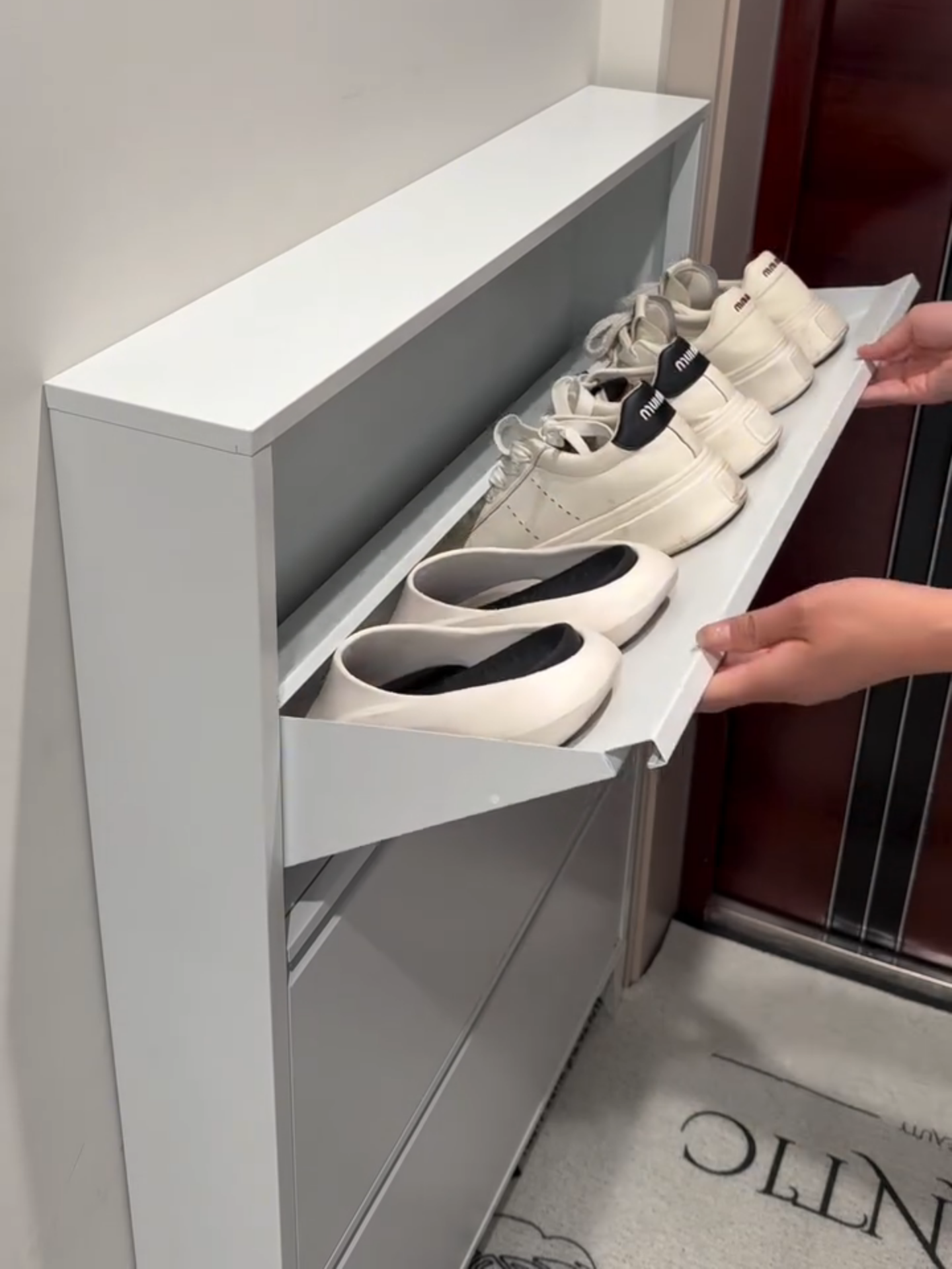 Sapateira Safira 4 Portas #sapateira #organizaçao #aesthetic #sapatosfemininos