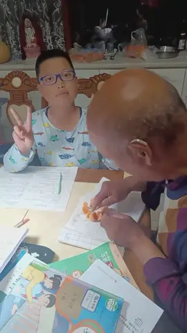 Chinese rage bait 😂 #fyp #funnytiktok #foryou #china 