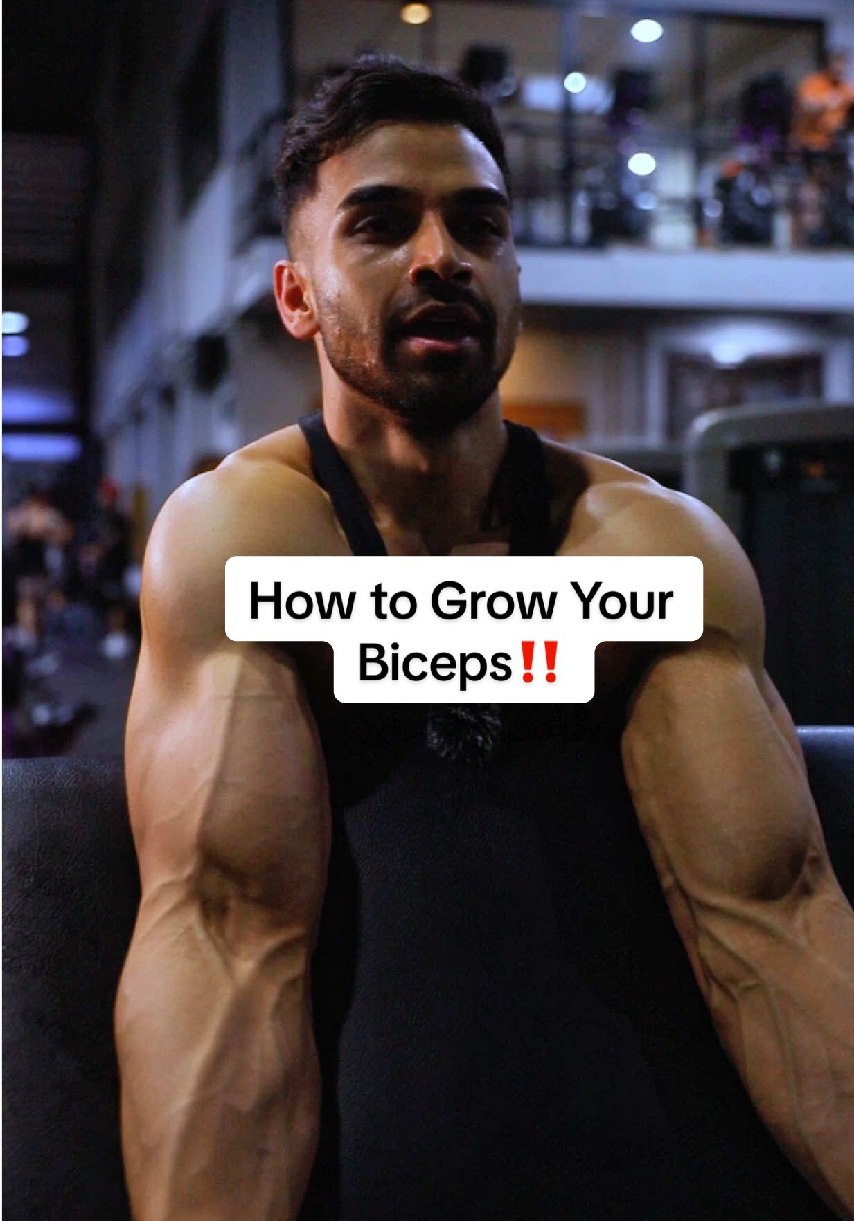 Do this exercise to grow your biceps. Save and try this on your next workout. I dare you 💀 Do 1 round: 10 reps, 10 second pause 8 reps, 8 second pause 6 reps, 6 second pause 4 reps, 4 second pause