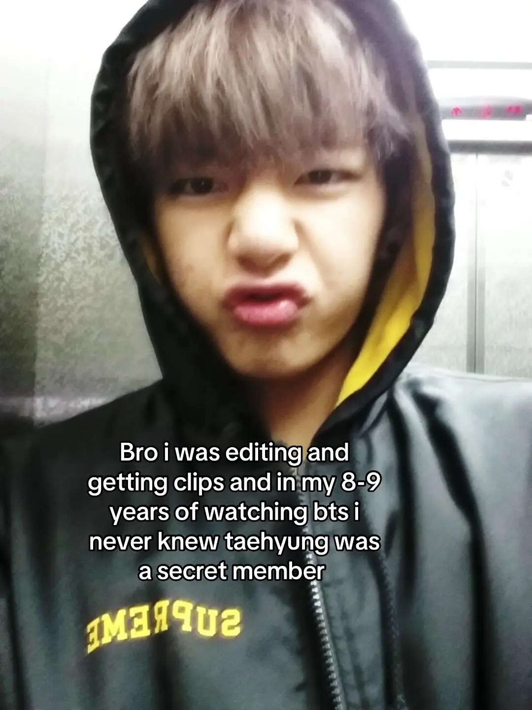LIKE THATS SO SHOCKING TO ME I WAS JUST GATHERING OLD CLIPS AND I WENT “hmm where is taehyungs log did he not make one” and i found it so yk normally i look through the comments and i read that basically he explain he was hidden and was behind the scenes all along WHAT thats bothering me so bad now 😭#bts #taehyung #kimtaehyung #v #bangtan #hiddenmember 