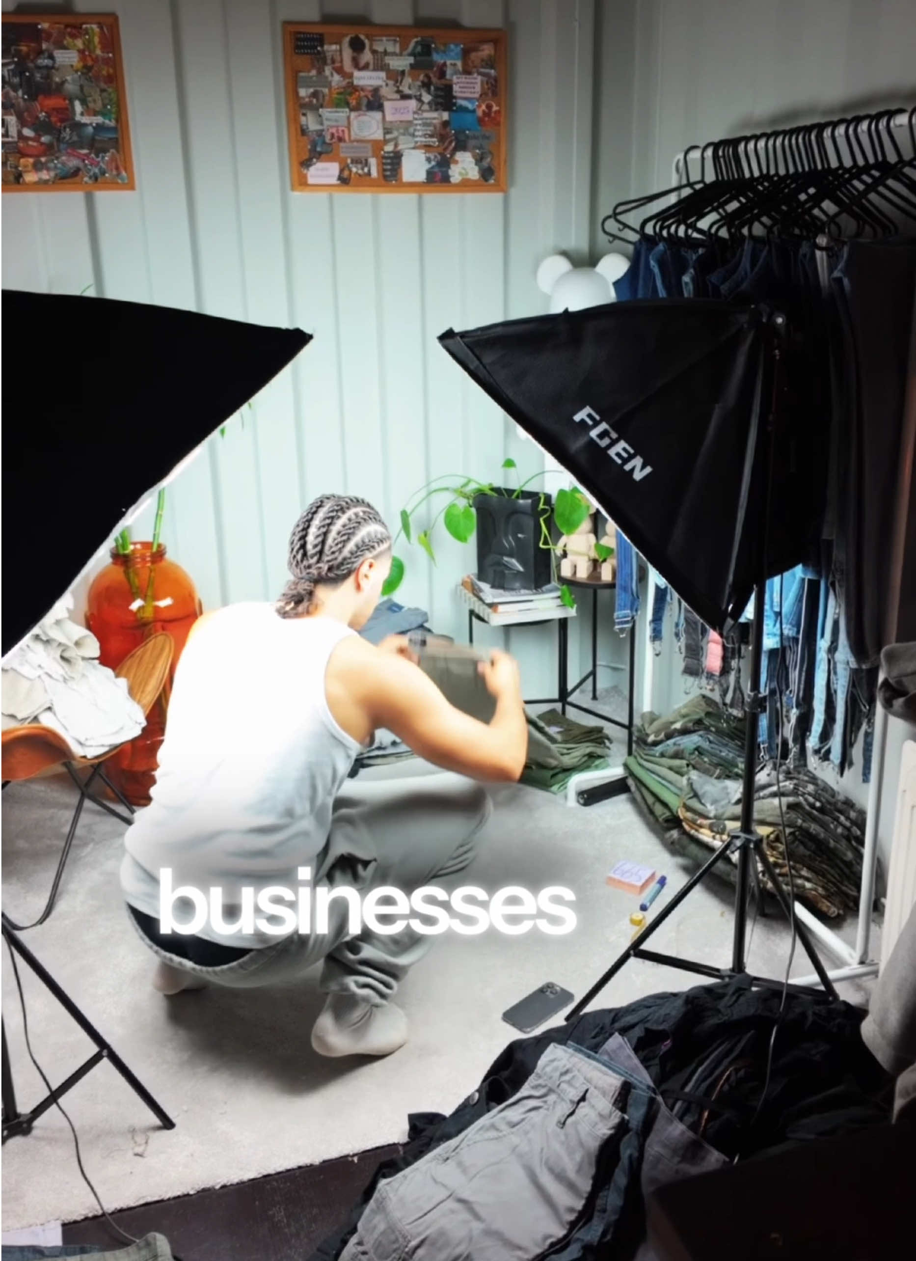 Day 5: Another routine day as 19 year olds Building Our Businesses from 0 to 20k per month! 💸 Have you ever thought about quiting your 9-5nto chase your dream life? Drop us a follow to keep up to date with our journey! 📩 #0to20k #youngentrepreneurs #buildingmybusiness #startupbusiness #sidehustle #entrepreneurlife #smallbusinessuk #propertyjourney #reselling #renttorent 