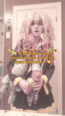 #sakitenma - Maddie picks donuts! 🥺💜 - 💛🎹 - ^.U.^ - 💜👶🍩🍇🍟🍿🦉🪡🎨 - 💚🦖🍓- TAGS 🏷️:: #sakitenmacosplay #sakitenmaprojectsekai #leoneed #leoneedcosplay #foryoupage #maddie 