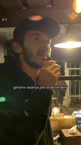 anak bungsu selalu bertarung dengan umur orang tua.