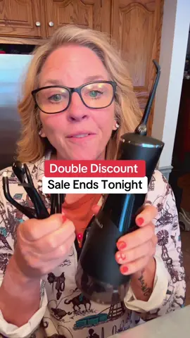 CuteLove love Oral irrigator women over 35+ #dentalhygiene  #oralirrigator #dental #cleanmouth 