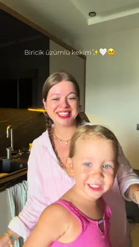 Kız neşesiiii🤍🤍🤍
