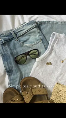 Basic outfits #summeroutfits #summeroutfitinspo #styletok #basicoutfit #girlytok 
