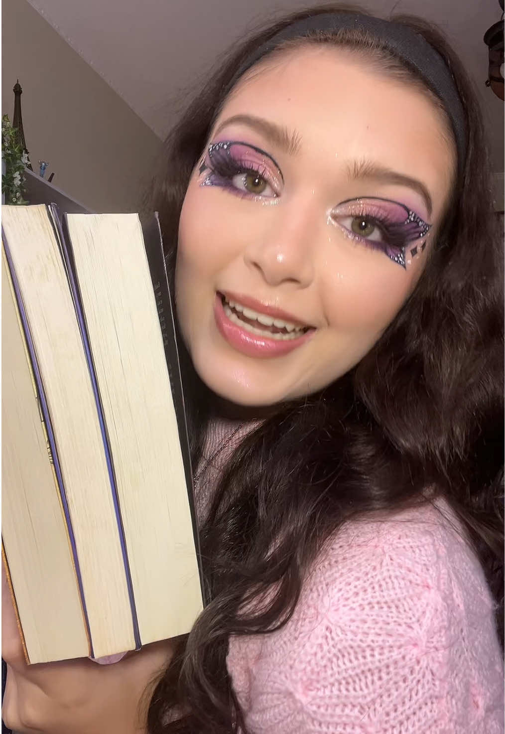 Livros que merecem o hype e livros que NÃO merecem o hype #BookTok #livros #book #booktoker 