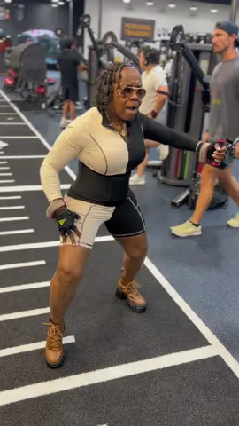 FUN TIME….UPPER BODY WORKOUT MOMENTS!!!!! #lifequotes #Lifestyle #healthyeating #healthyfood #healthylifestyle #fyp #fypageシ #fyp #Fitness #gym #fit #motivation #workout #bodybuilding #fitnessmotivation #instagood #Love #fitfam #training #GymLife #health #healthy #fitspo #Lifestyle #like #muscle #follow #fitnessmodel #strong #photooftheday #fashion #cardio #selfie #style #happy #life #fitnessaddict💕