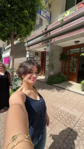 بنات طبيبتي معروفه غنية عن التعريف @Dr.Yousra Elkhadri  من احسن الأطباء ❤️#fyp #foryou #viral #tiktok 