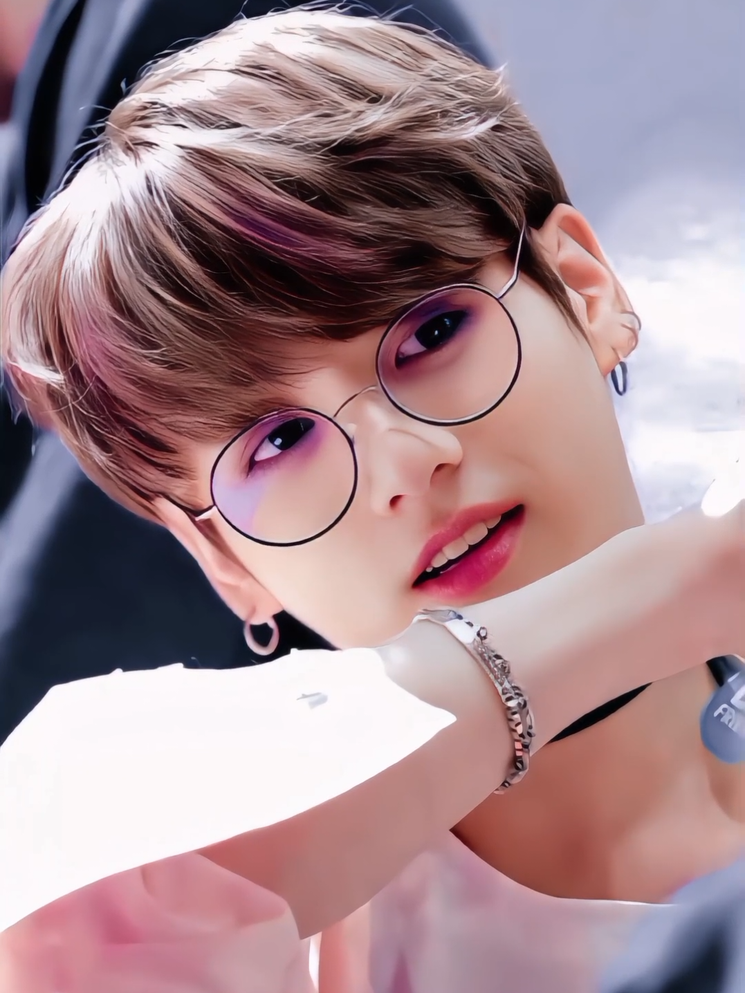 kookie কে কি কখনো স্বপ্নে দেখছো?👀 . . . . #kim_saifan  #foryou #foryou #fypシ゚ #viral #viralvideos #unfrezzmyaccount  #jungkook #jk #jeonjungkook #bdarmy🇧🇩 #explore  #bts_official_bighit #btsedit #btsforever #btsfanboy #btsbdfanboy #viralvideo #explore 