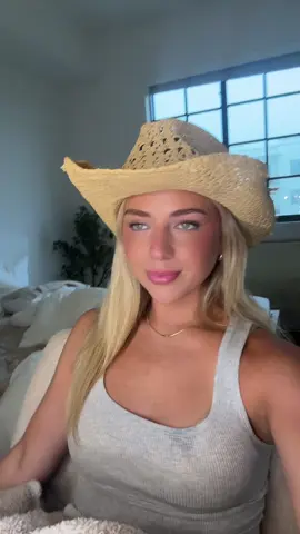 LIVE tonight @9pm est for western wednesday!! see yall there 🤠