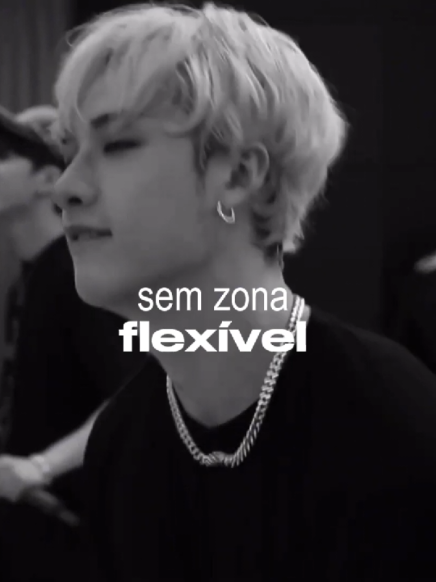 #BANGCHAN — o fandom de 5 pessoas dessa música (nxt 2 u - 3Racha)... fiquei umas 3 horas fazendo esse edit mas valeu a pena pq ficou lindo eu admito... aff gnt hj a vasilha tava do tamanho do monte everest, bem mountains mountains i woke up on the mountains e eu infelizmente tive q lavar... | 18:30 | #bangchan #bangchanedit #bangchanstraykids #straykids #straykidsstay #straykidsedit #skz #skzstay #skzedit #skz4thgenleaders #stay #nxt2u #3racha #brasil #siqdebz #fy #fyp #f #foryoupage #foryou #foruyou 